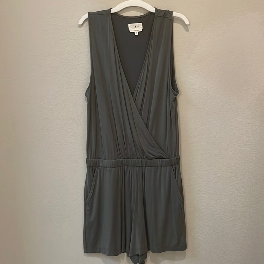 Lou & Grey Fluid Cupro Sleeveless Romper